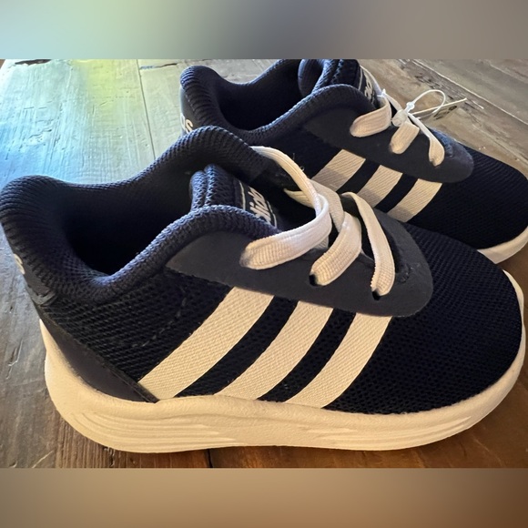 NWT Adidas Toddlers’ Lite Racer 2.0 Navy Blue Sneakers, Boys’ Size 4K US - Picture 2 of 7